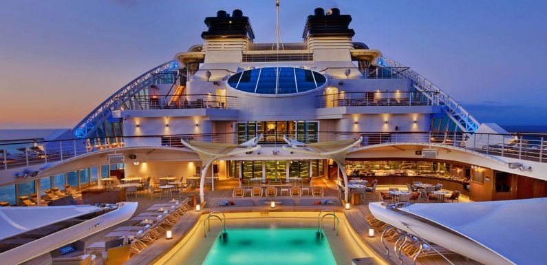 Instructions to Find Luxury Cruise Ship Deals