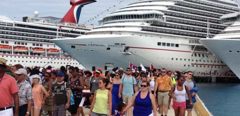 tour guide on cruise ship